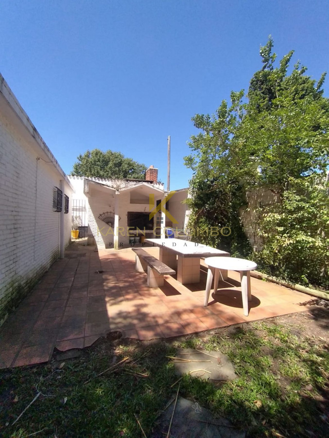 Casa ID.21095127 - Venta de casa 4 dormitorios en zona Paradas, proxima al mar. 