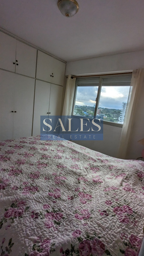 Apartamento ID.417 - Apartamento dos dormitorios, terraza y vista 