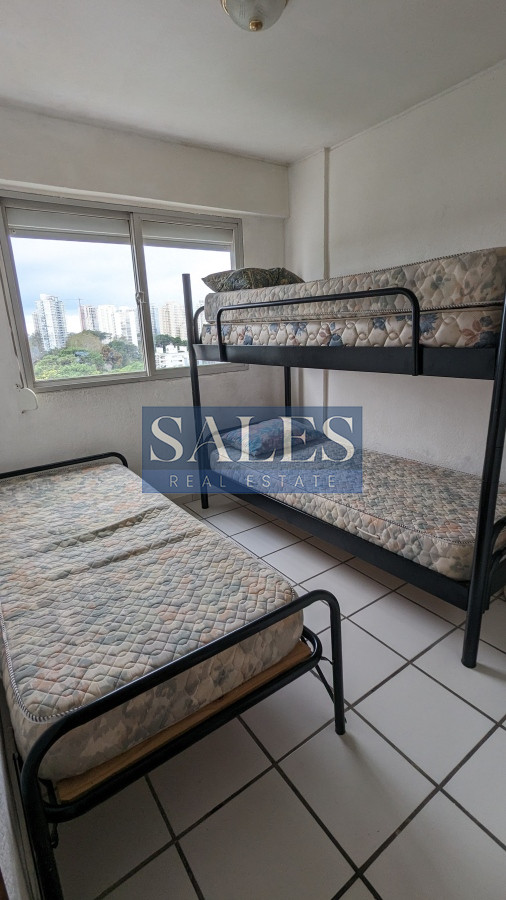 Apartamento ID.417 - Apartamento dos dormitorios, terraza y vista 
