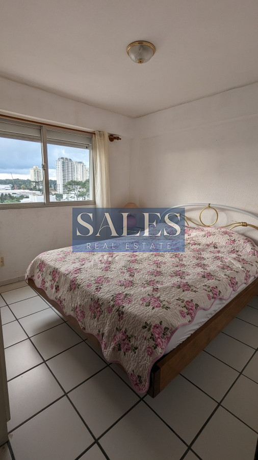 Apartamento ID.417 - Apartamento dos dormitorios, terraza y vista 