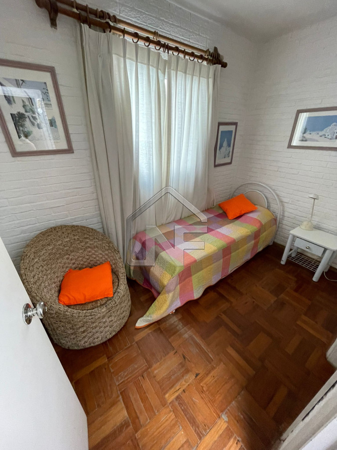 Casa ID.44 - Venta de casa 4 dormitorios en zona Paradas, proxima al mar. 