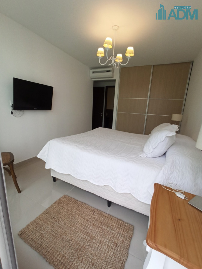 Apartamento ID.406 - Moderno apartamento, parrillero propio.