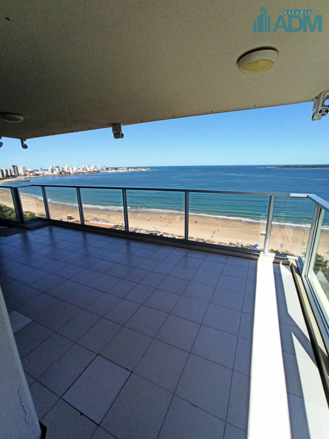 Apartamento ID.139 - Estupendo apartamento frente al mar con la mejor vista