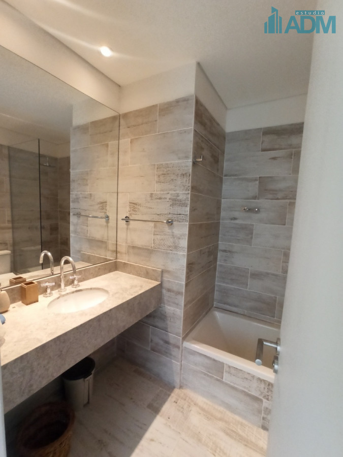 Apartamento ID.984 - Gran apartamento frente a desembocadura 