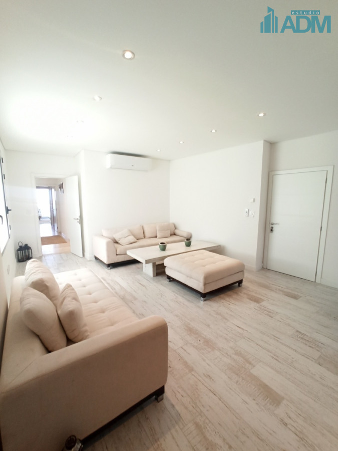 Apartamento ID.984 - Gran apartamento frente a desembocadura 