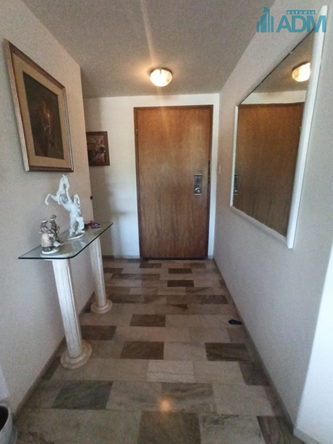 Apartamento ID.125 - Gran planta. Apartamento 3 dormitorios y dependenciar