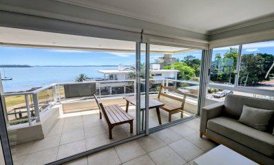 Excelente apartamento en zona Puerto Punta del Este