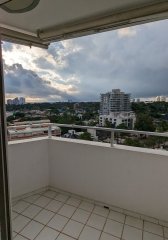 Apartamento dos dormitorios, terraza y vista