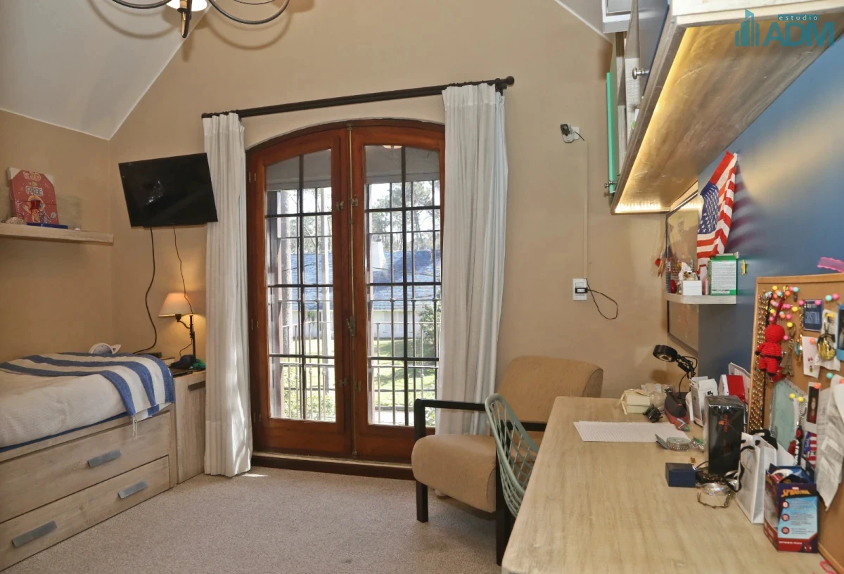 Casa ID.1714 - Casa en venta en Playa Mansa.