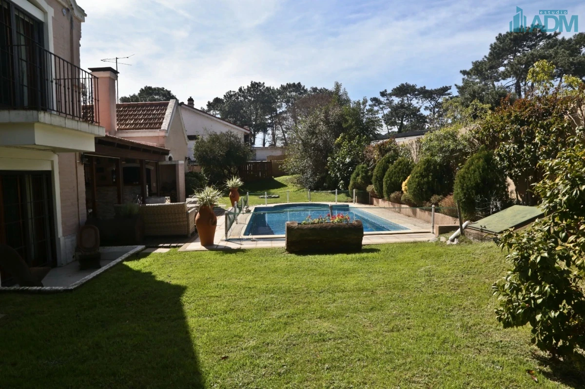 Casa ID.1714 - Casa en venta en Playa Mansa.