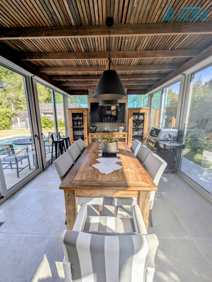 Casa ID.1918 - Excelente propiedad en venta en en barrio privado 