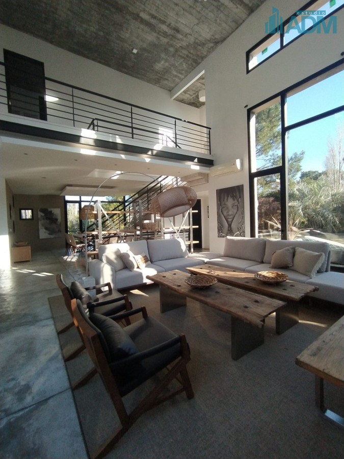 Casa ID.359 - Estupenda casa en barrio privado