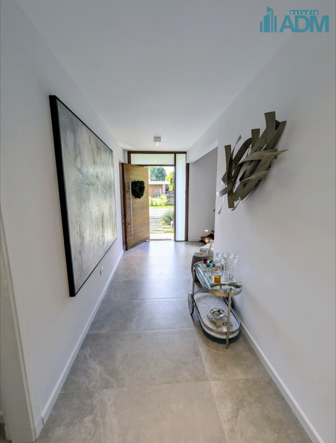 Casa ID.1918 - Excelente propiedad en venta en en barrio privado 