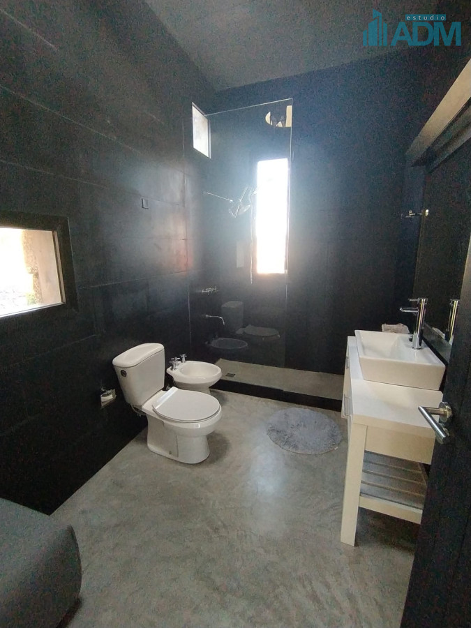 Casa ID.359 - Estupenda casa en barrio privado