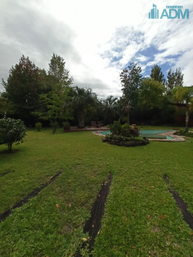 Casa ID.156 - Estupenda propiedad en barrio privado de Punta del Este