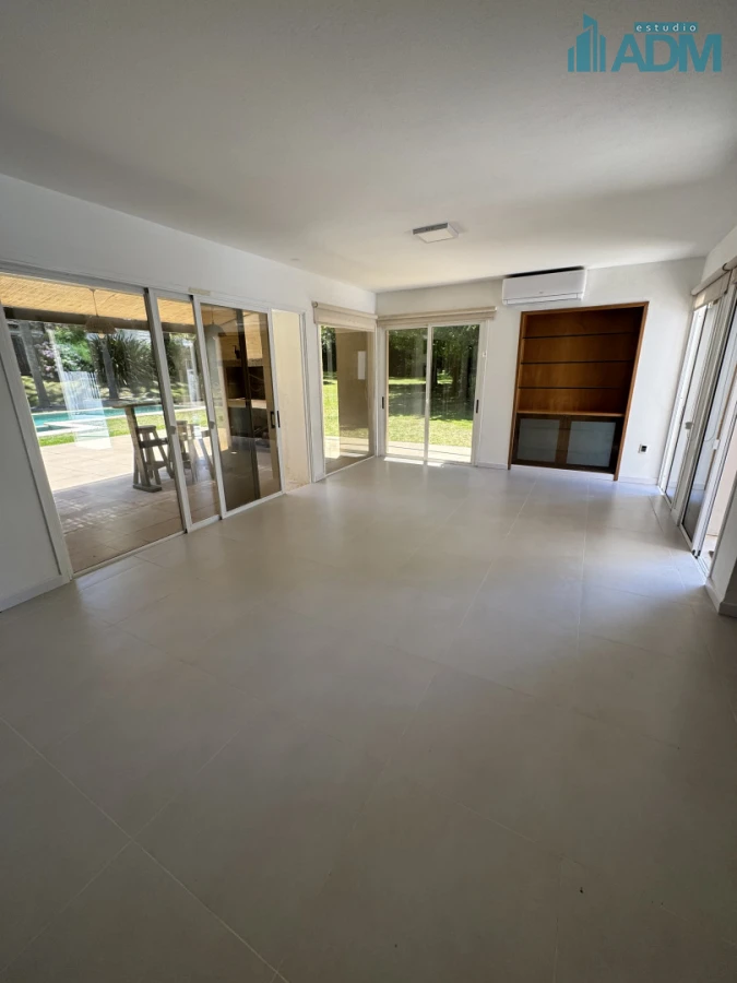 Casa ID.455 - Gran casa Punta del Este