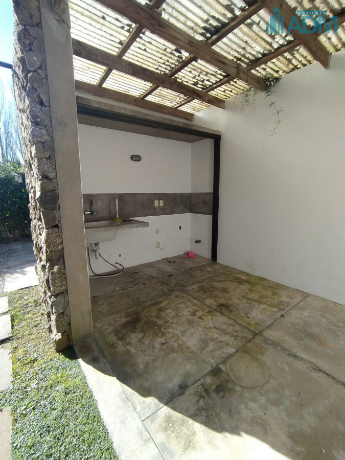 Casa ID.359 - Estupenda casa en barrio privado