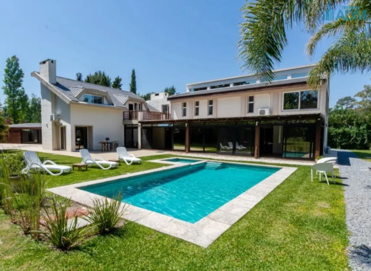 Casa ID.455 - Gran casa Punta del Este