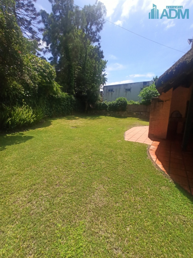 Casa ID.970 - Casa con gran capacidad, en excelente ubicacion