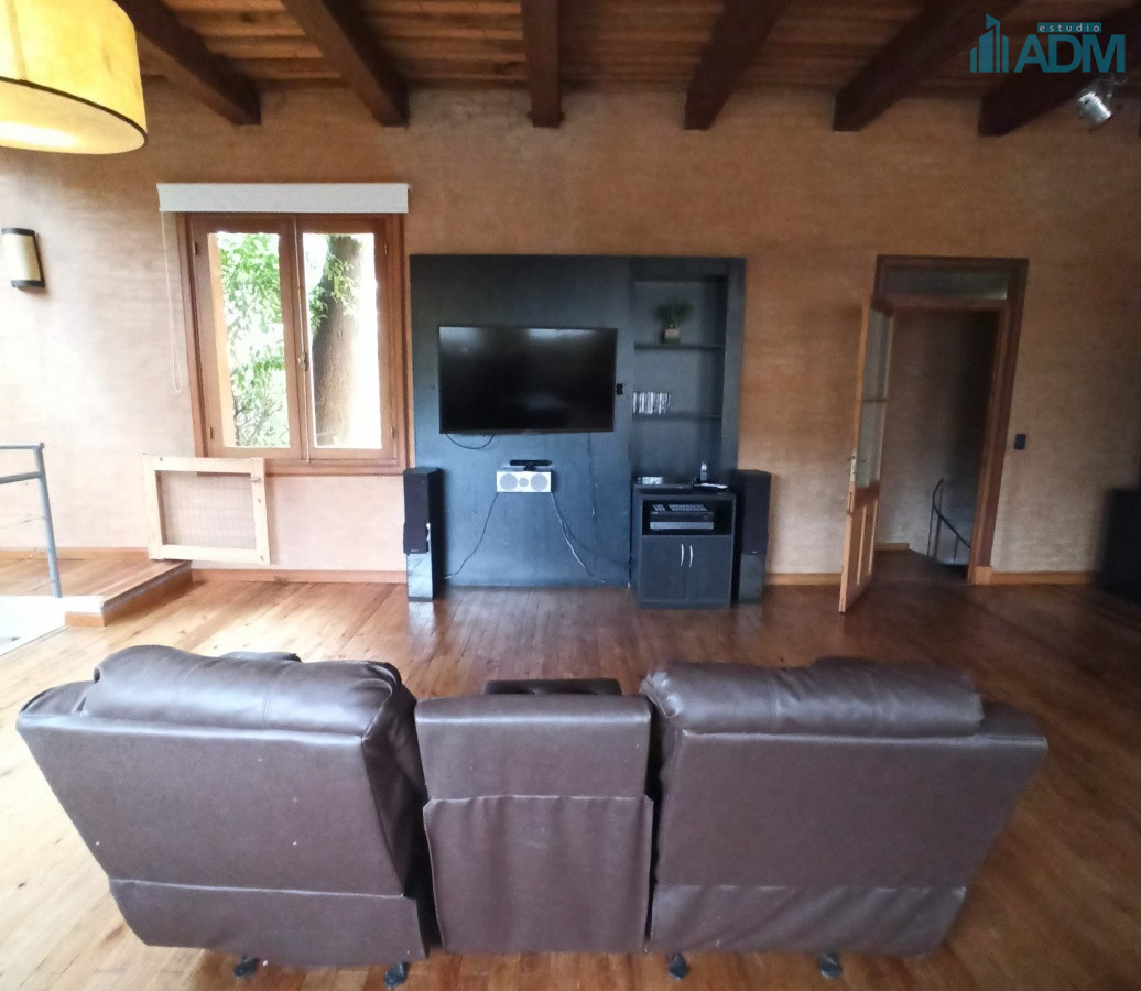 Casa ID.156 - Estupenda propiedad en barrio privado de Punta del Este