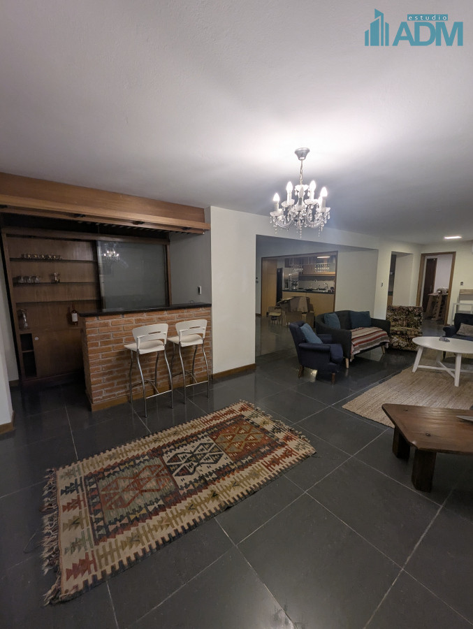 Casa ID.455 - Gran casa Punta del Este