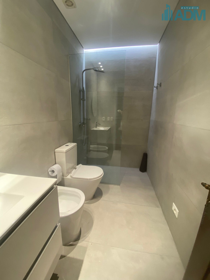 Casa ID.289 - Gran casa en zona paradas