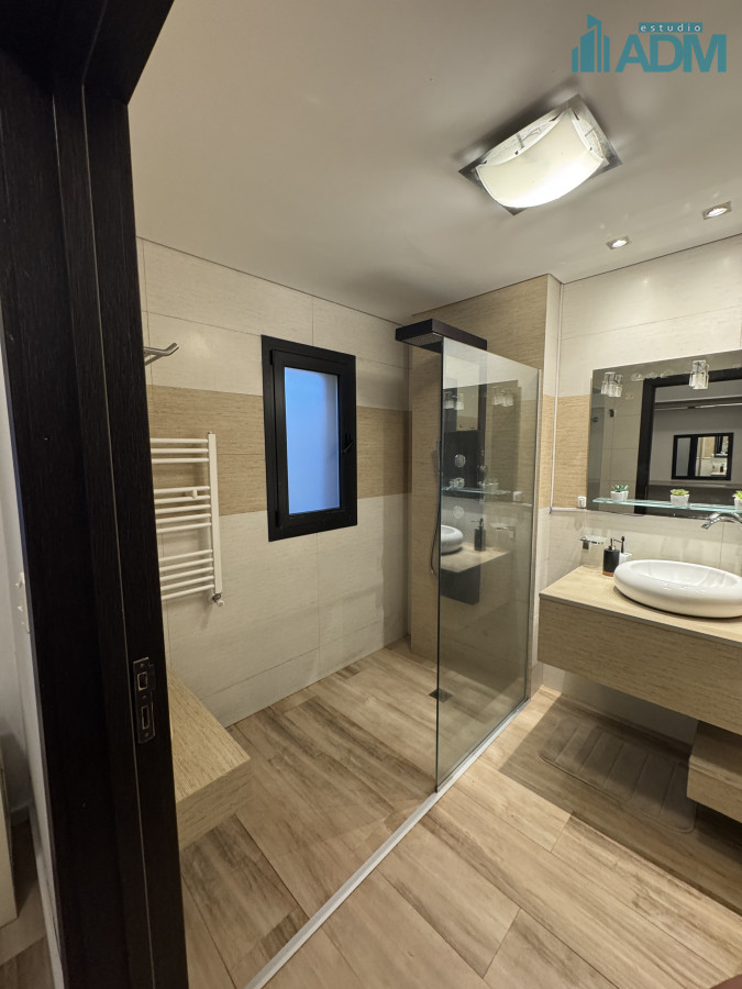 Casa ID.53 - Casa en Venta y Alquiler en Barrio Privado.
