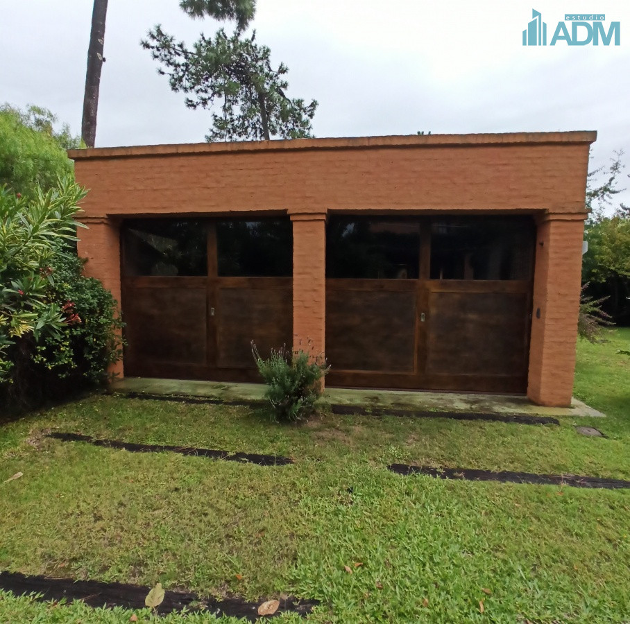 Casa ID.156 - Estupenda propiedad en barrio privado de Punta del Este