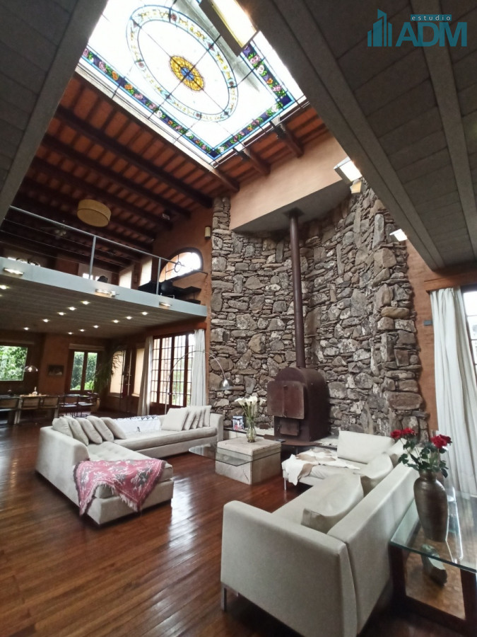 Casa ID.156 - Estupenda propiedad en barrio privado de Punta del Este