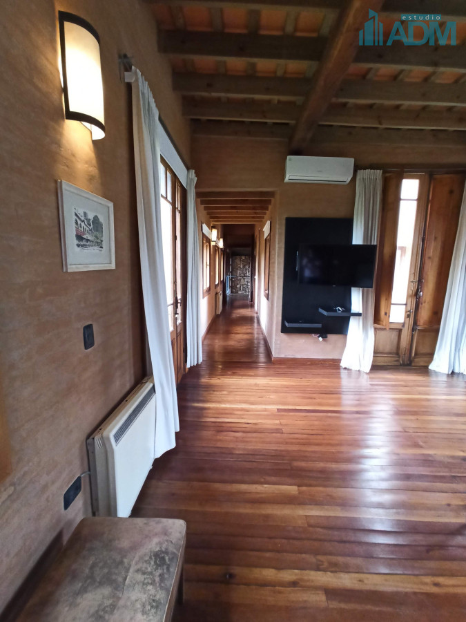 Casa ID.156 - Estupenda propiedad en barrio privado de Punta del Este
