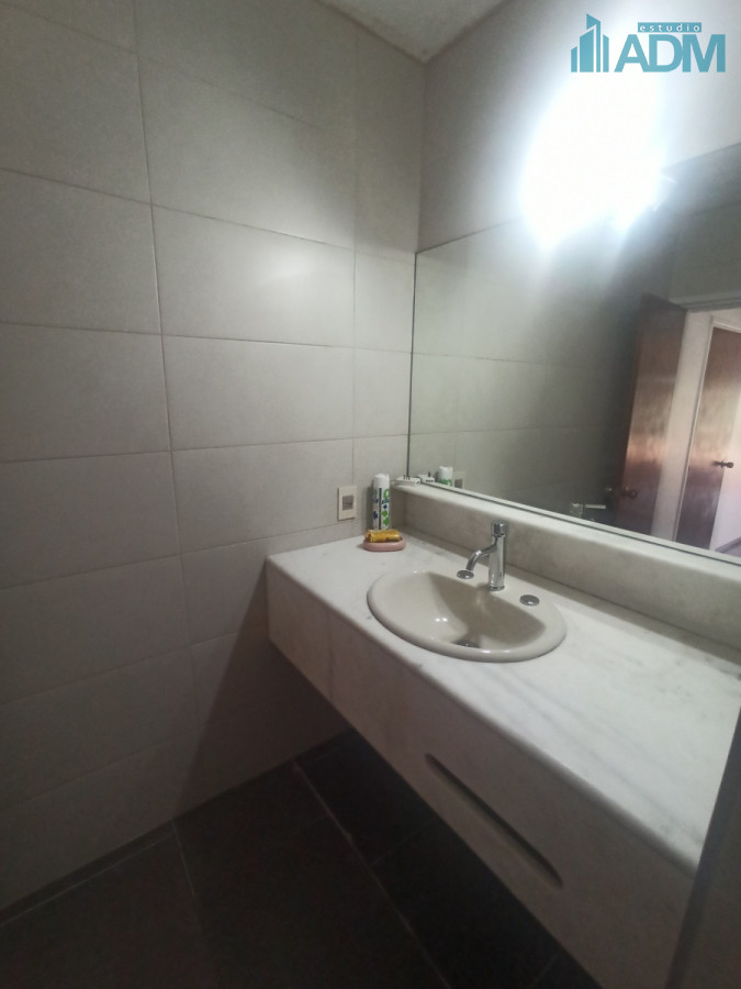 Casa ID.970 - Casa con gran capacidad, en excelente ubicacion