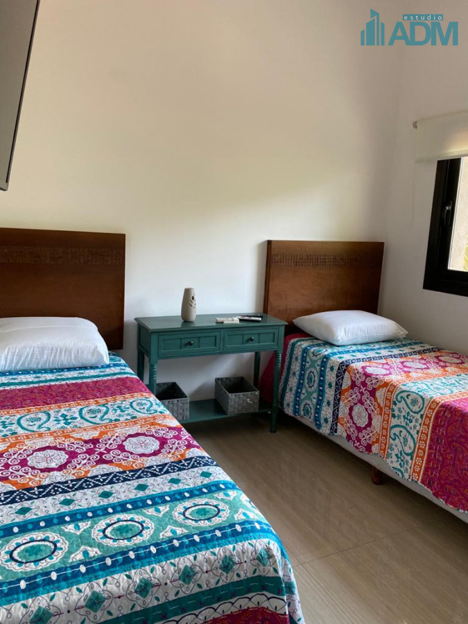 Casa ID.53 - Casa en Venta y Alquiler en Barrio Privado.