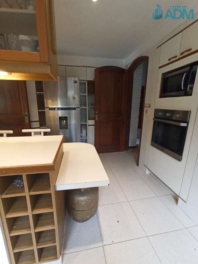 Casa ID.454 - Estupenda propiedad en San Rafael a 150 mts del mar