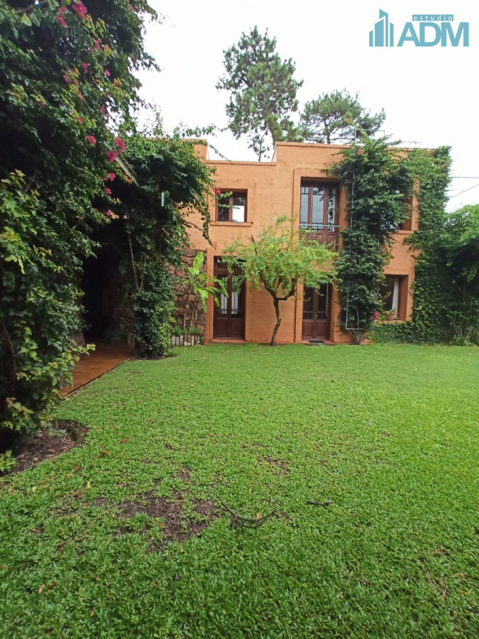 Casa ID.156 - Estupenda propiedad en barrio privado de Punta del Este