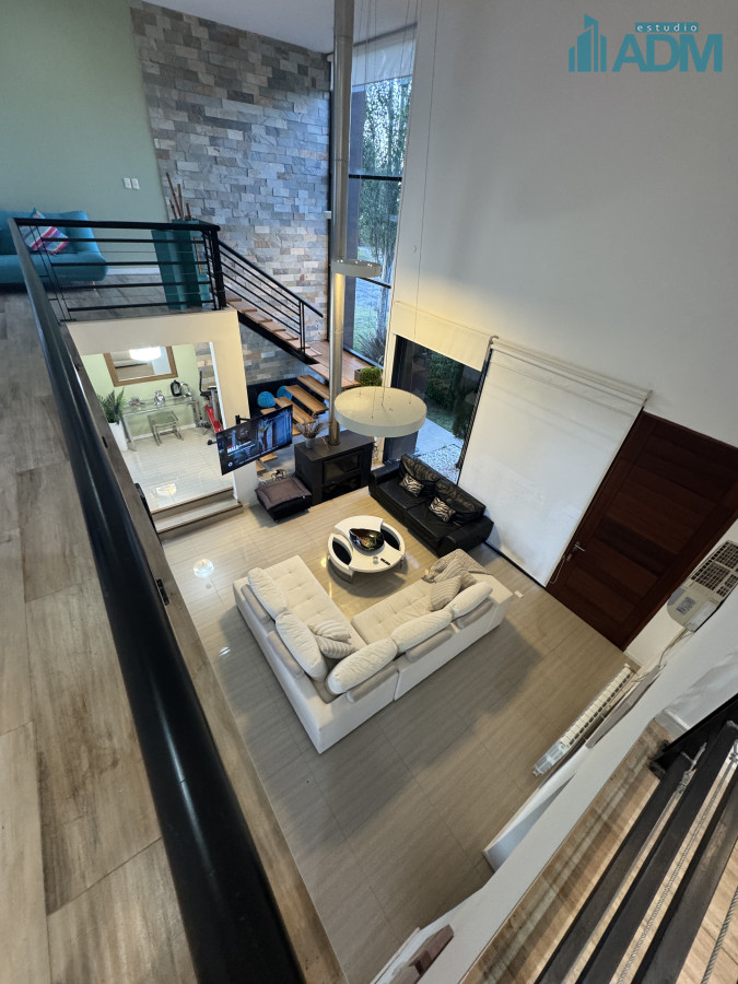 Casa ID.53 - Casa en Venta y Alquiler en Barrio Privado.