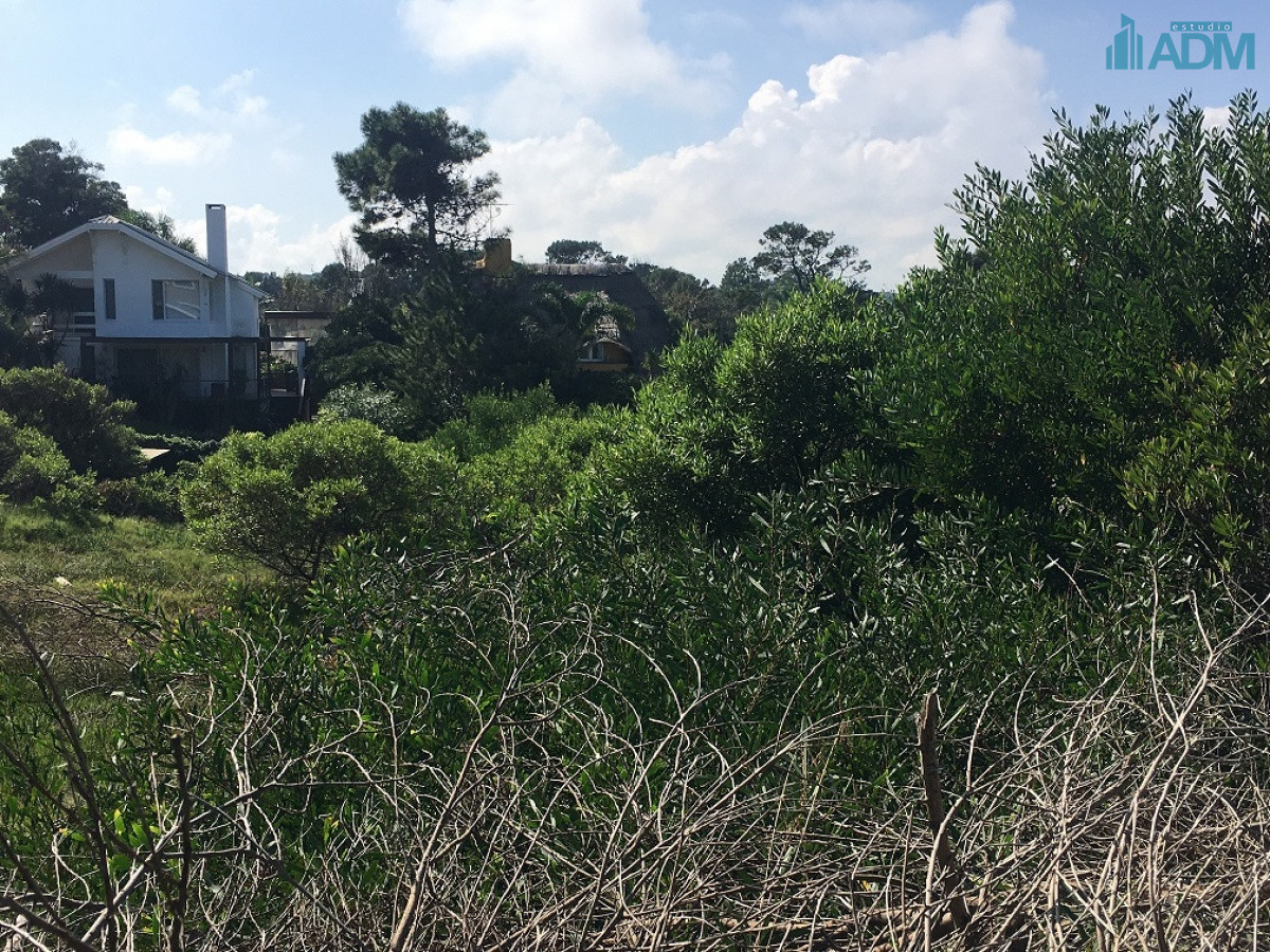 Terreno ID.183 - Estupendo terreno en segunda línea con vista