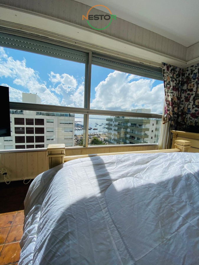 Apartamento ID.6822 - Apto en venta y alquiler, a pasitos del Puerto , reciclado.