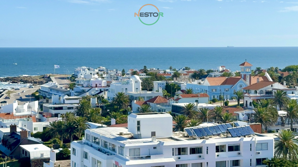 Apartamento ID.6823 - Piso alto en venta, con inmejorable vistas al mar y puerto de Punta del Este