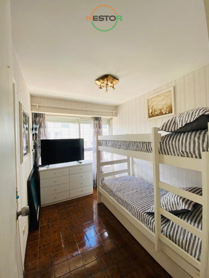 Apartamento ID.6822 - Apto en venta y alquiler, a pasitos del Puerto , reciclado.