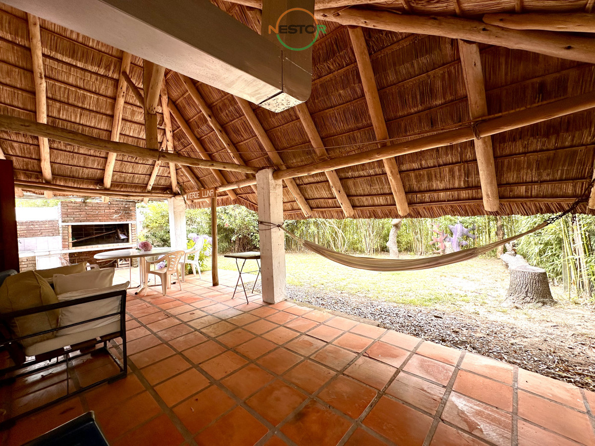 Casa ID.6819 - Casa en alquiler y venta
