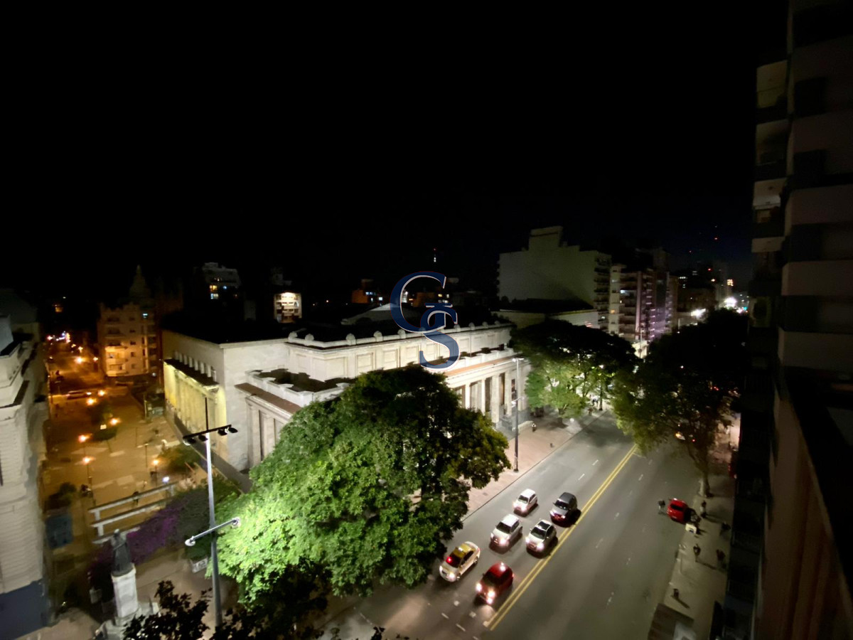 Apartamento ID.299453 - Oportunidad piso alto , centro de Montevideo
