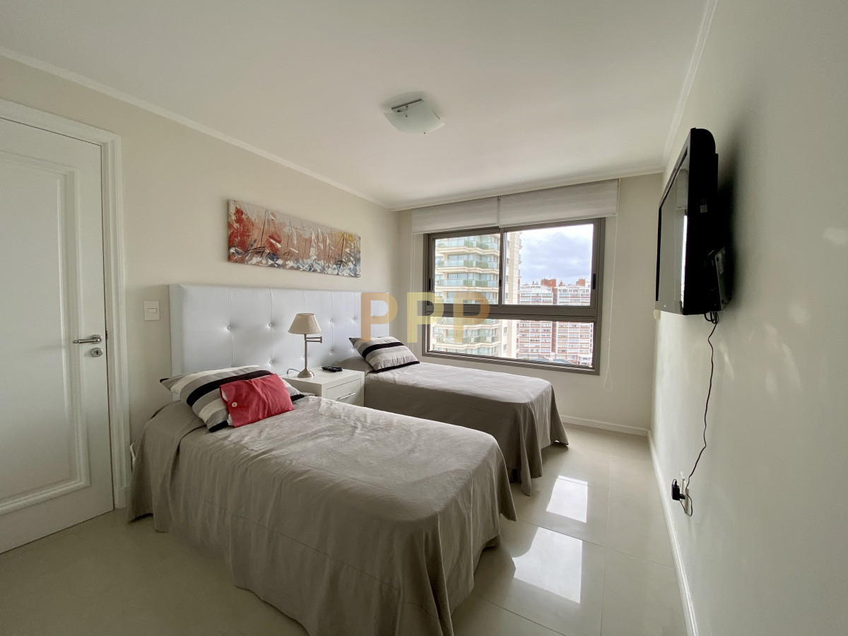 Apartamento ID.445 - Apartamento en Brava, 3 dormitorios *