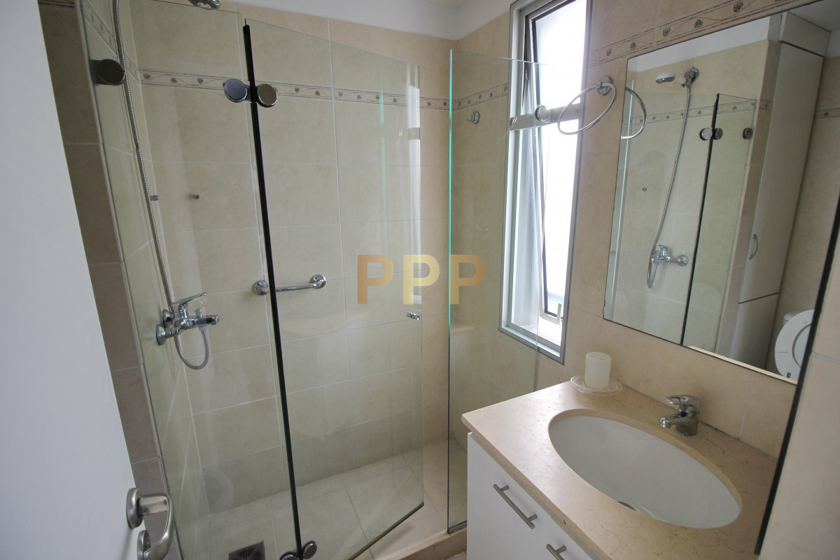 Apartamento ID.600 - En venta... Apartamento 3 dormitorios en Av. Roosevelt, Punta del Este