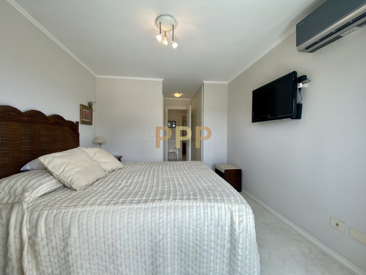 Apartamento ID.51 - Apartamento en Alquiler sobre playa mansa- Punta del Este 
