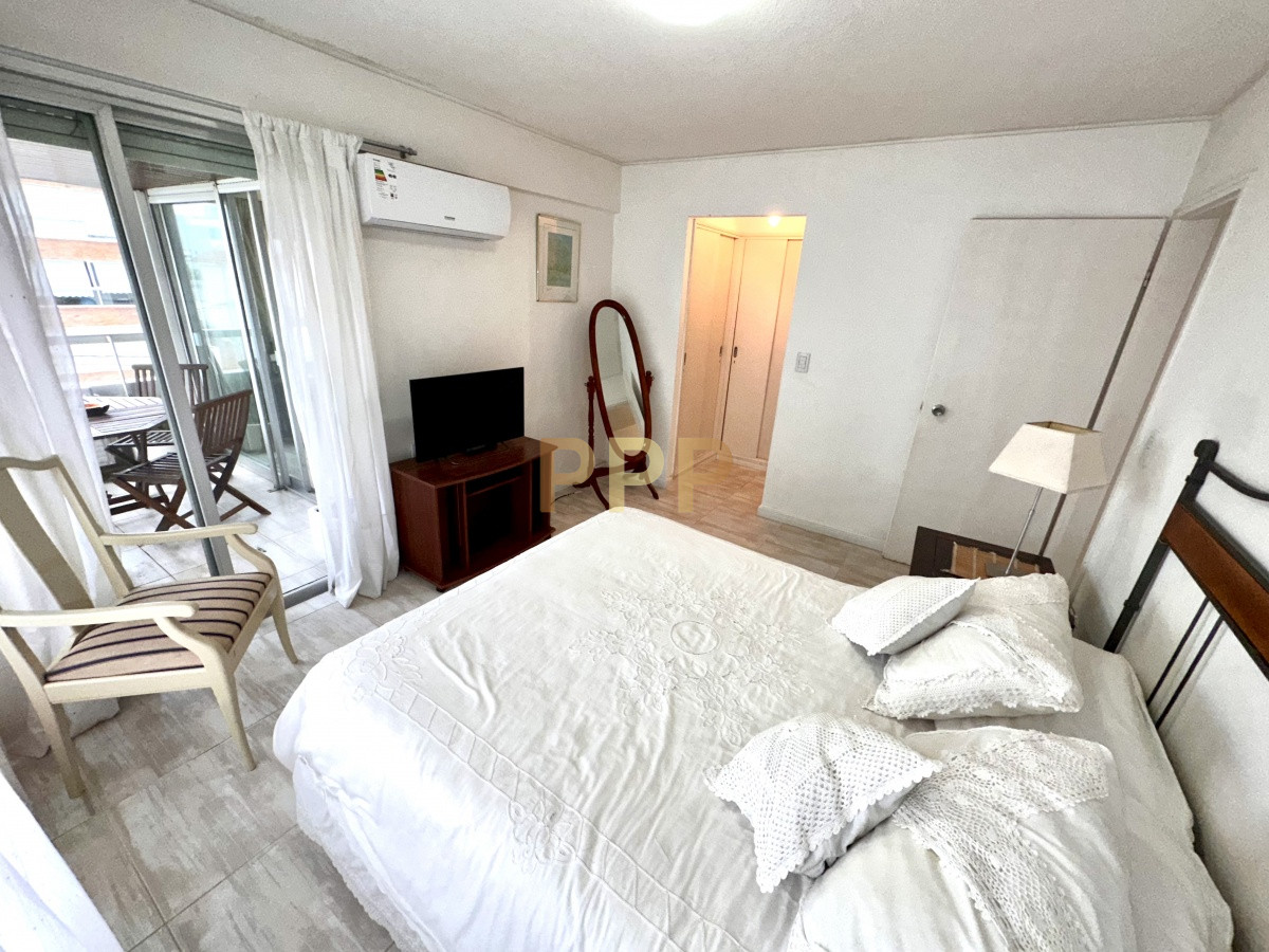 Apartamento ID.3888 - En venta,  alquiler invernal y de temporada!!! Reciclado