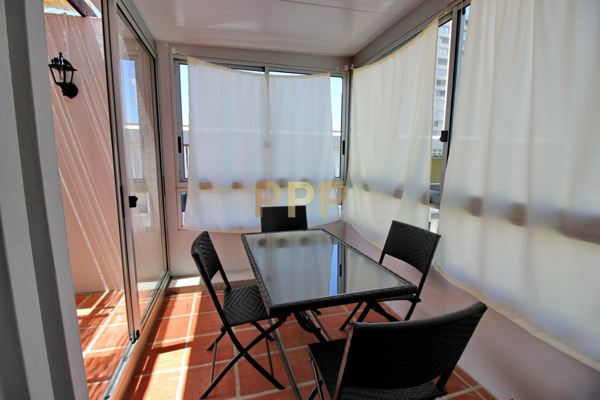 Apartamento ID.775 - Alquilo apartamento 2 dormitorios con parrillero propio en Península, Punta del Este
