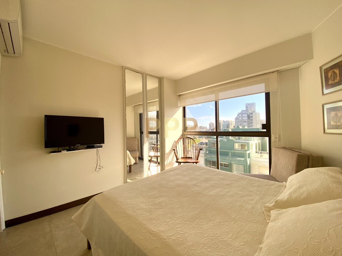 Apartamento ID.12 - Apto en alquiler, primera línea, totalmente reciclado!!!