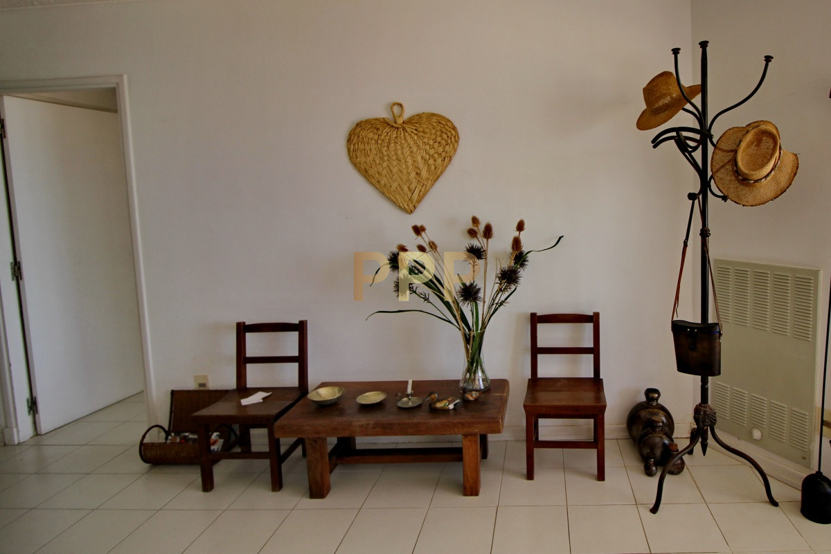 Apartamento ID.2712 - En alquiler, piso alto , primera línea sobre la brava!!!