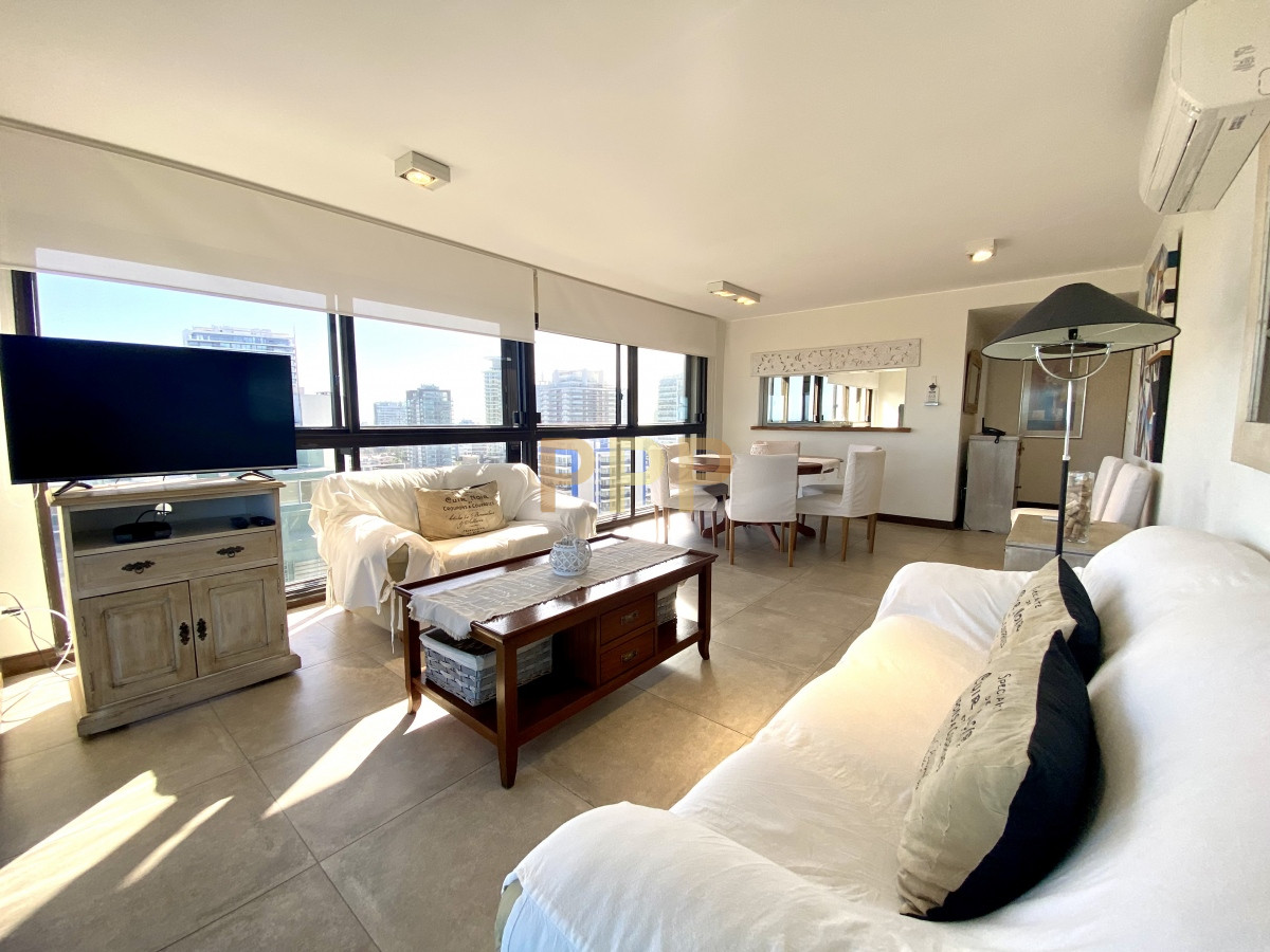 Apartamento ID.12 - Apto en alquiler, primera línea, totalmente reciclado!!!