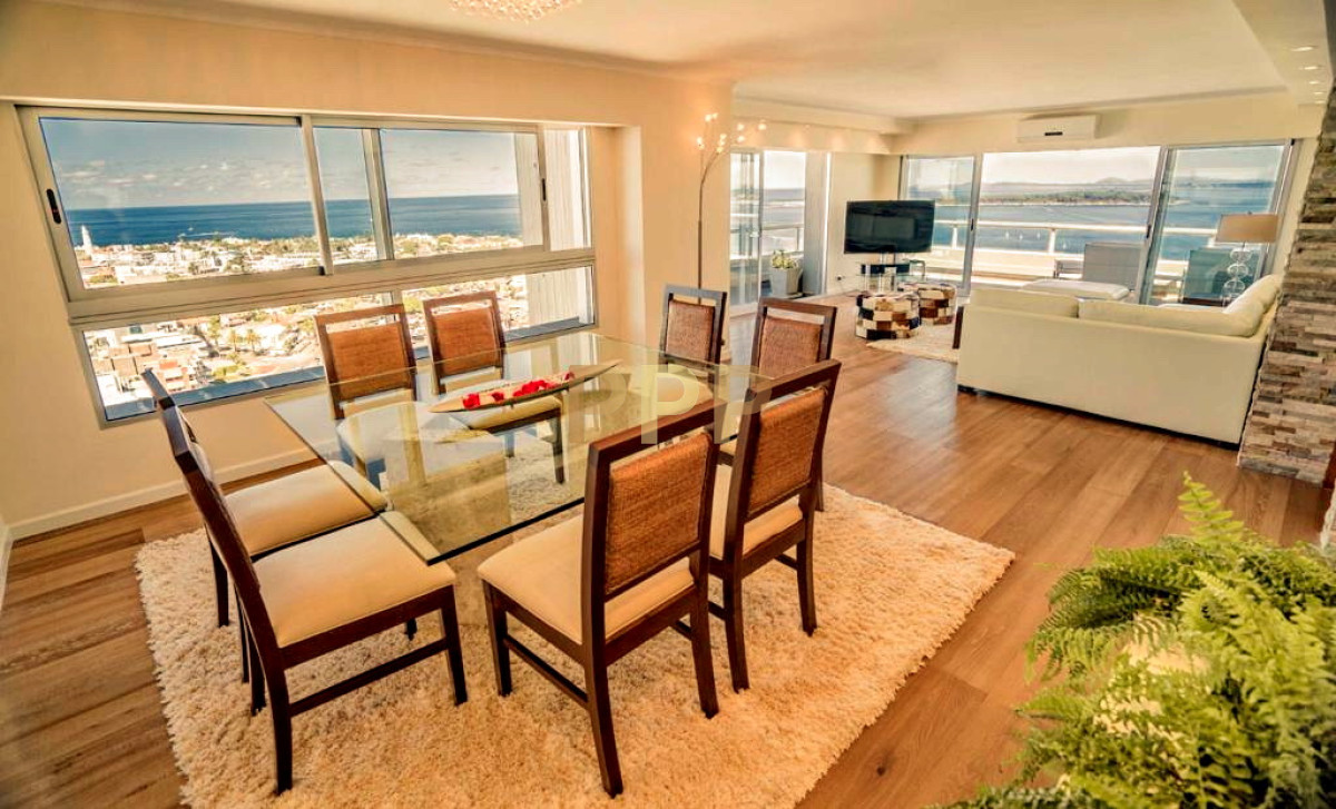Apartamento ID.670 - Espectacular piso alto con vista franca al puerto de Punta del Este